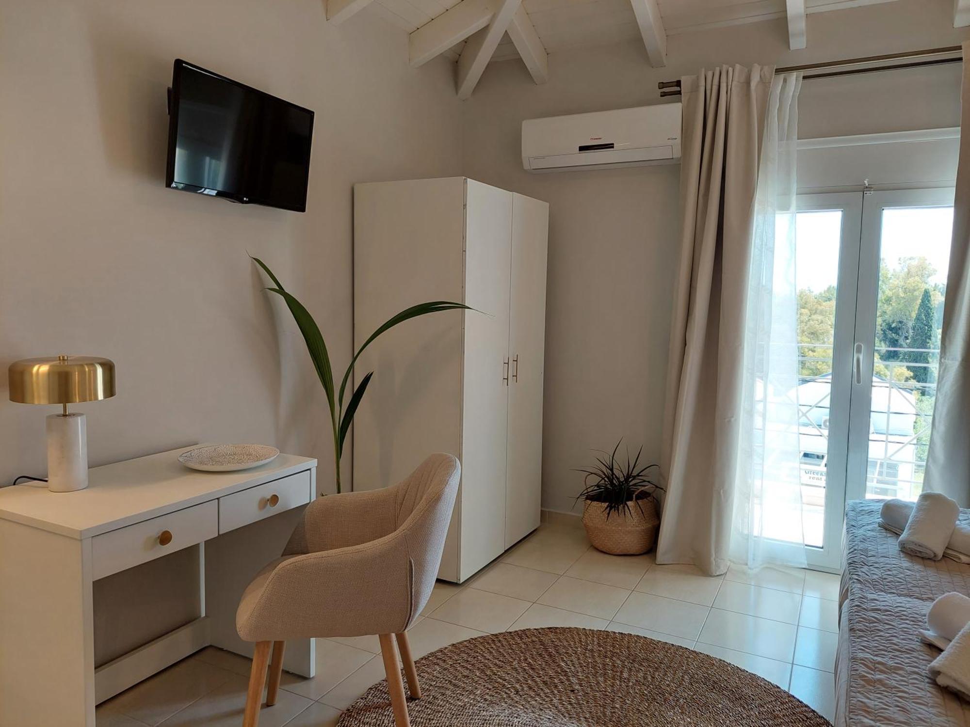 Nikkos Apartments Skala  Pokoj fotografie